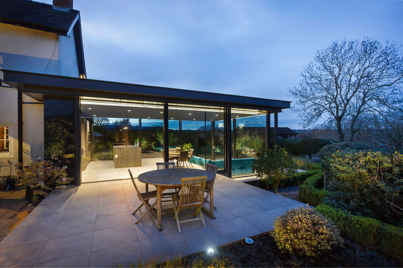 LABC Award Winning Glass House Contrak Construction