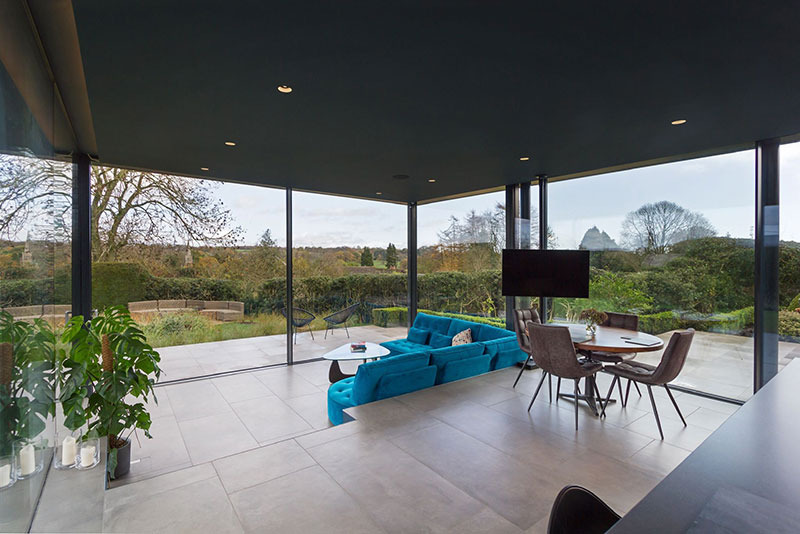 LABC Award Winning Glass House Contrak Construction