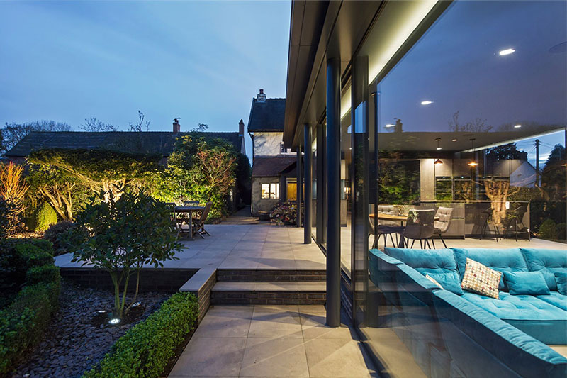 LABC Award Winning Glass House Contrak Construction